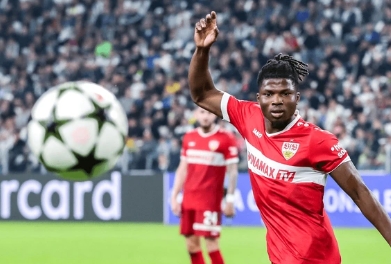 Kết quả Bundesliga 2024/2025 Vòng 32: St. Pauli 0–1 VfB Stuttgart